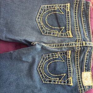 True Religion Women's Dark Blue Jeans with Yellow Stitching Sz 30